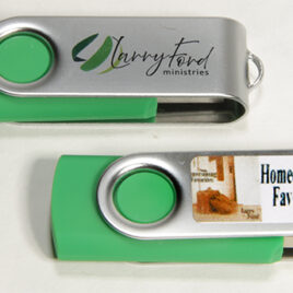 <em>Homecoming Favorites</em><br>FLASH DRIVE